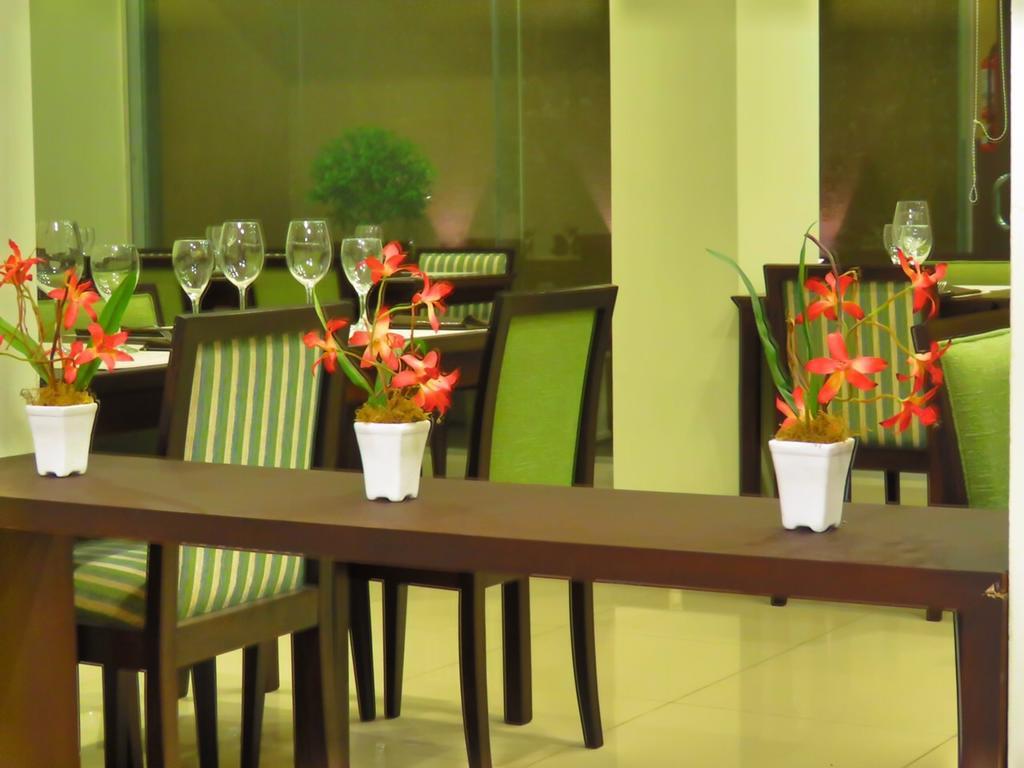 Grand Hotel 레콩키스타 외부 사진
